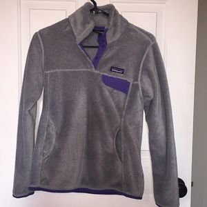 Women’s small gray Patagonia pullover